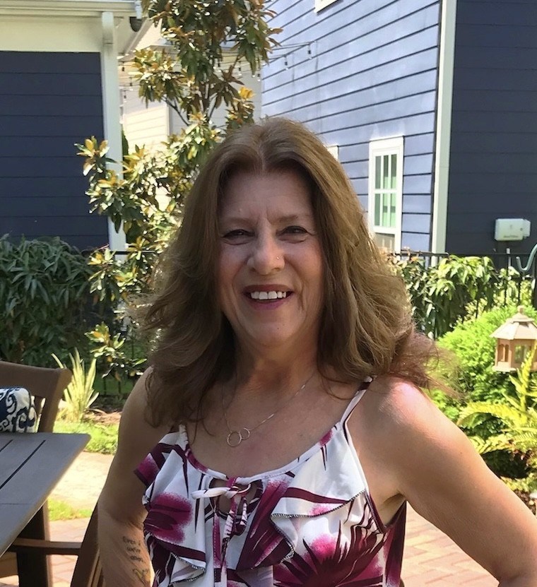 Obituario de Lisa Kym Burkhart