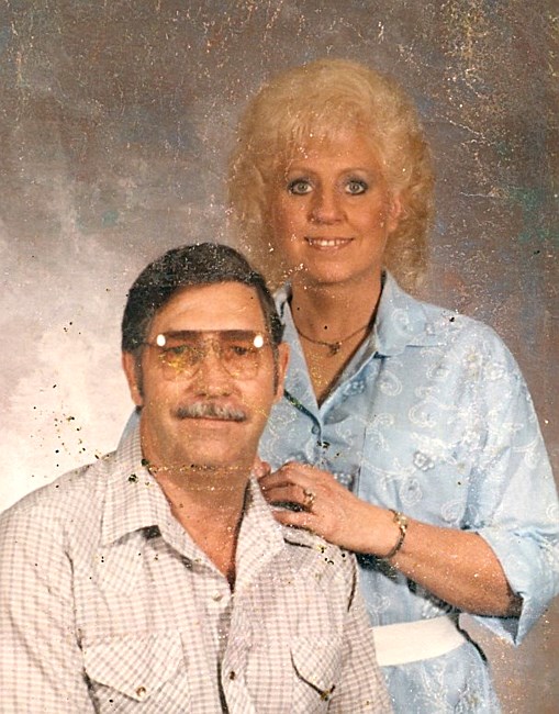 Obituario de Agnes M. Brown Walker