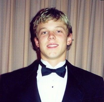 Obituary of Christopher Reed Ashmos