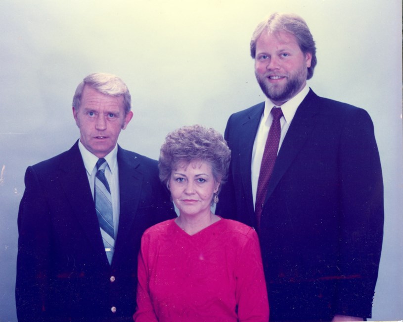 Obituary of Buddy Manfred Lester