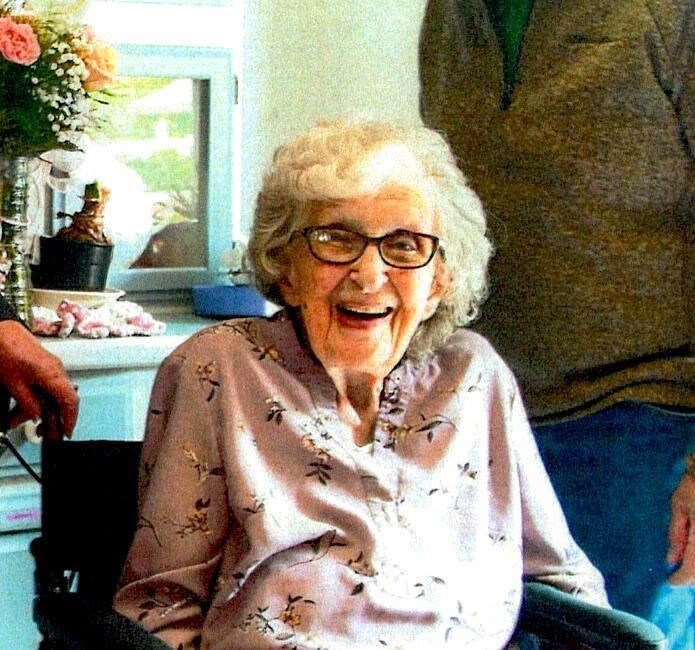 Obituary of Inge Elfrieda Blight