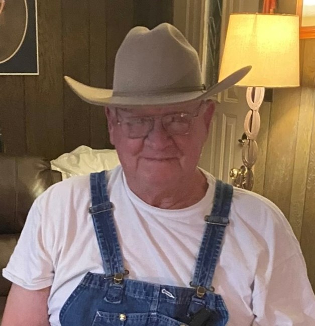 Obituary of Kenneth E McMillin