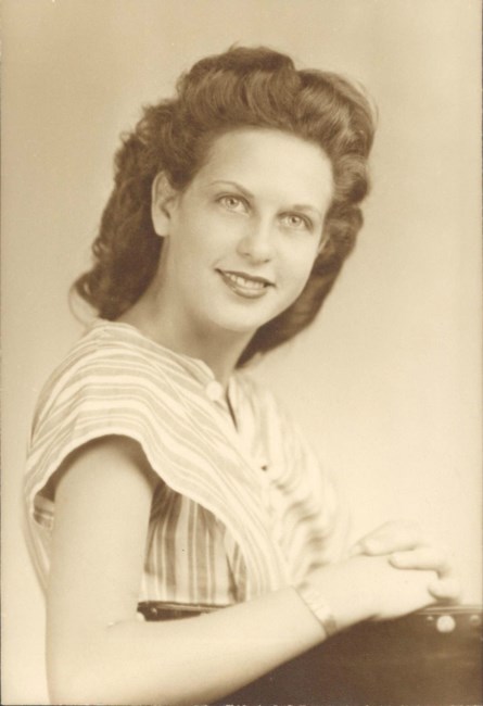 Obituary of Mary L. Holloway