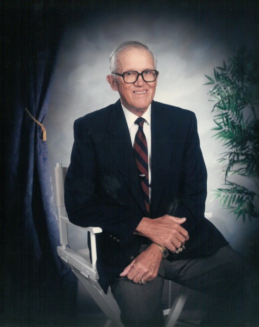 Obituary of Lt. Col. Kenneth E. Strauss