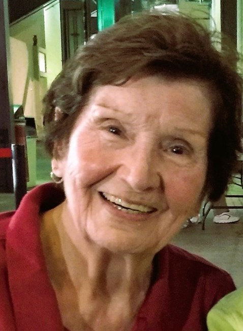 Obituario de Mrs.  Dolores Mendez White