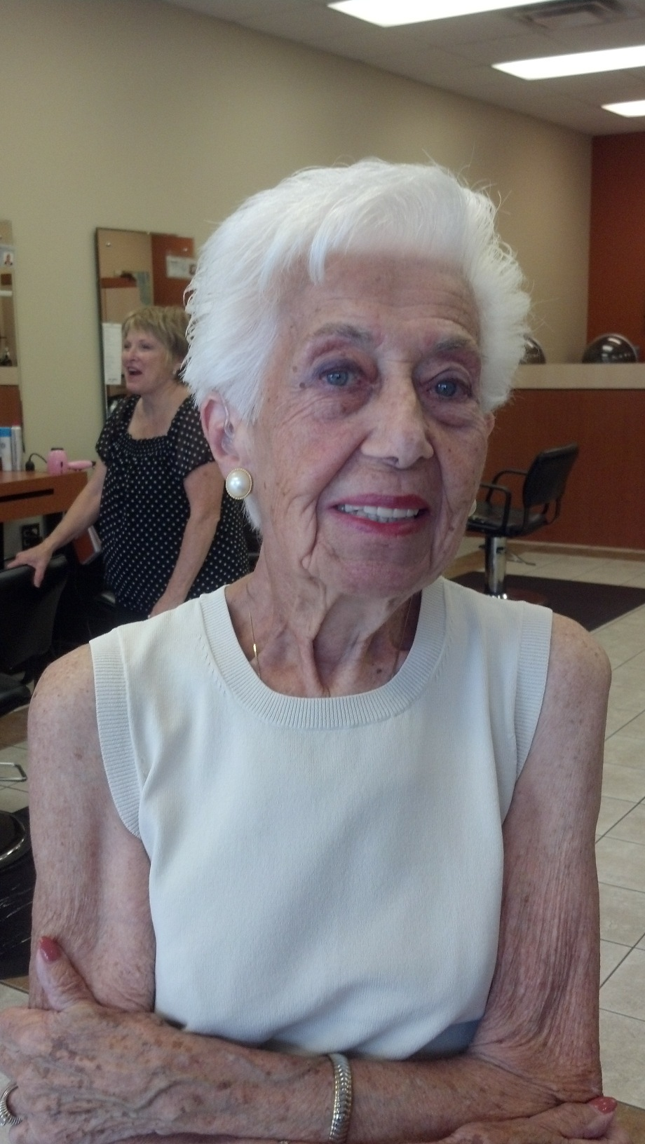 Obituary of Pauline C. Kiratzopoulos