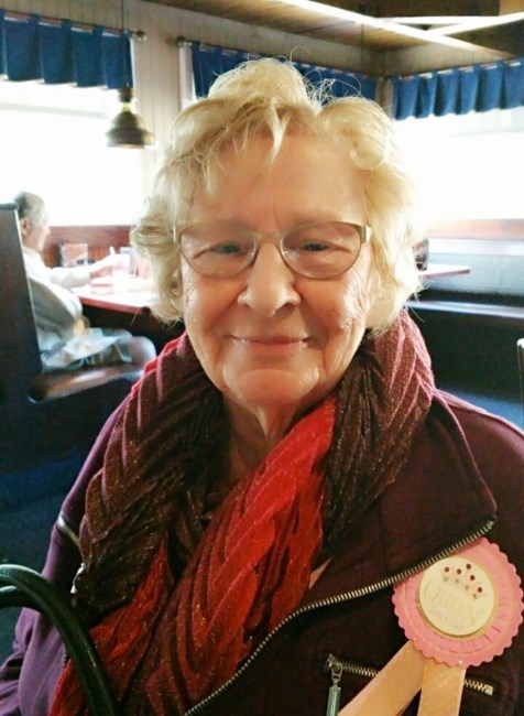 Obituary of Gladys Tays