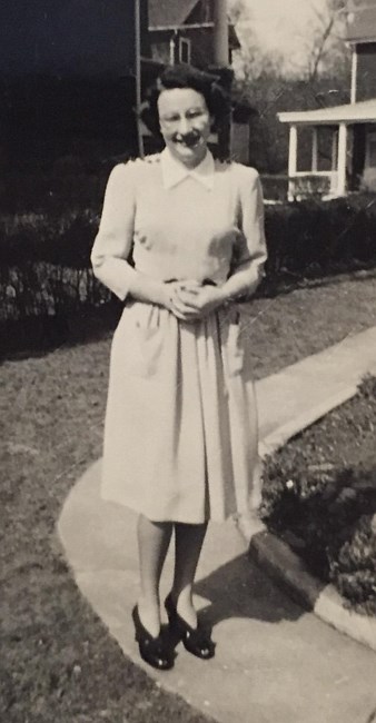Obituario de Ethel M. Bianchi