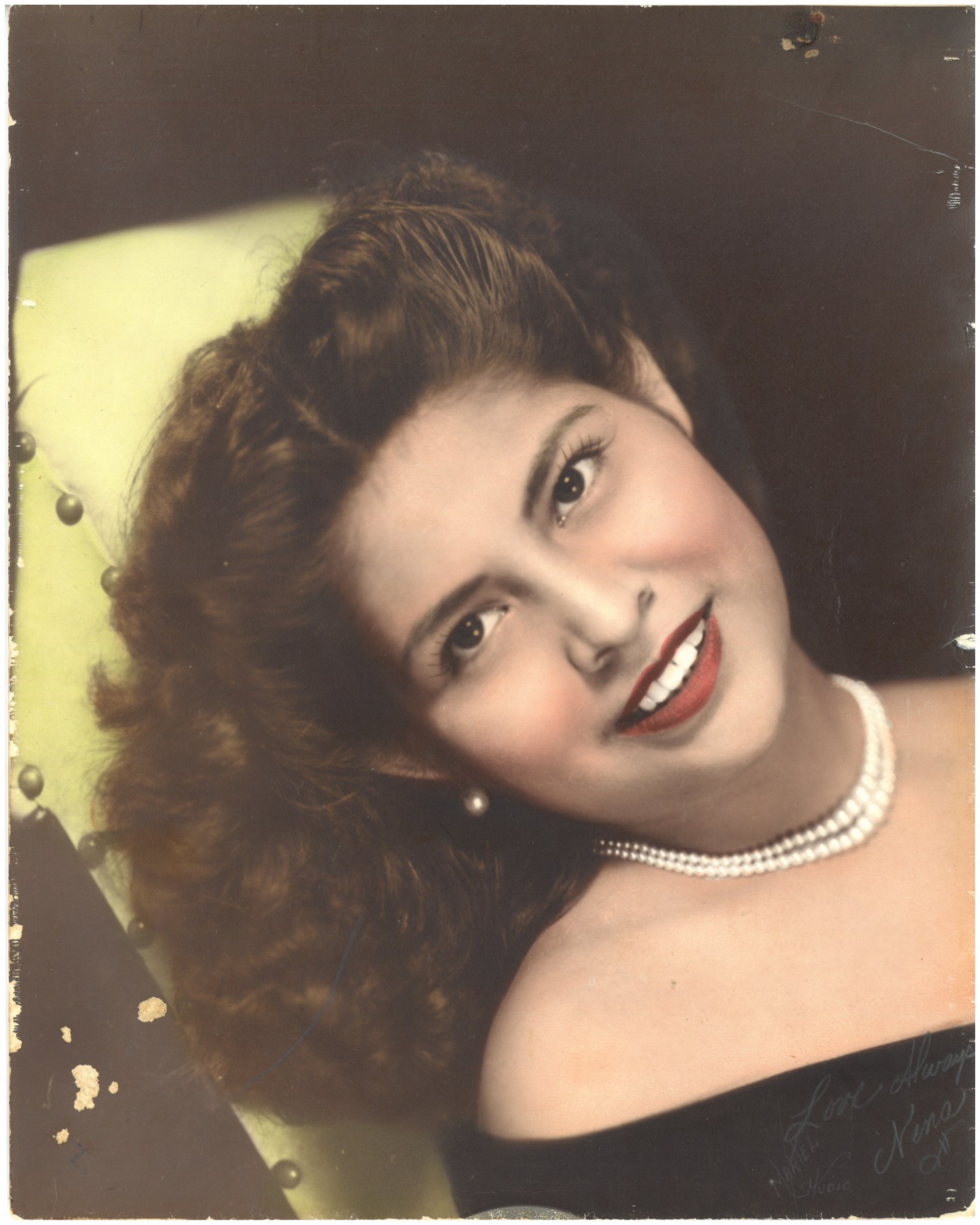 Obituario de Elena Flores