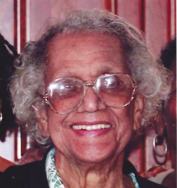 Obituary of Mildred E. Hampton