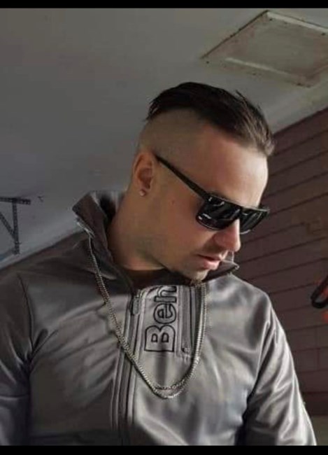 Obituary of Wayne "Bobby" Moore