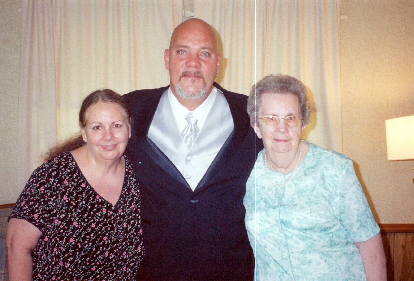 Obituary of Ralph Edward Layton