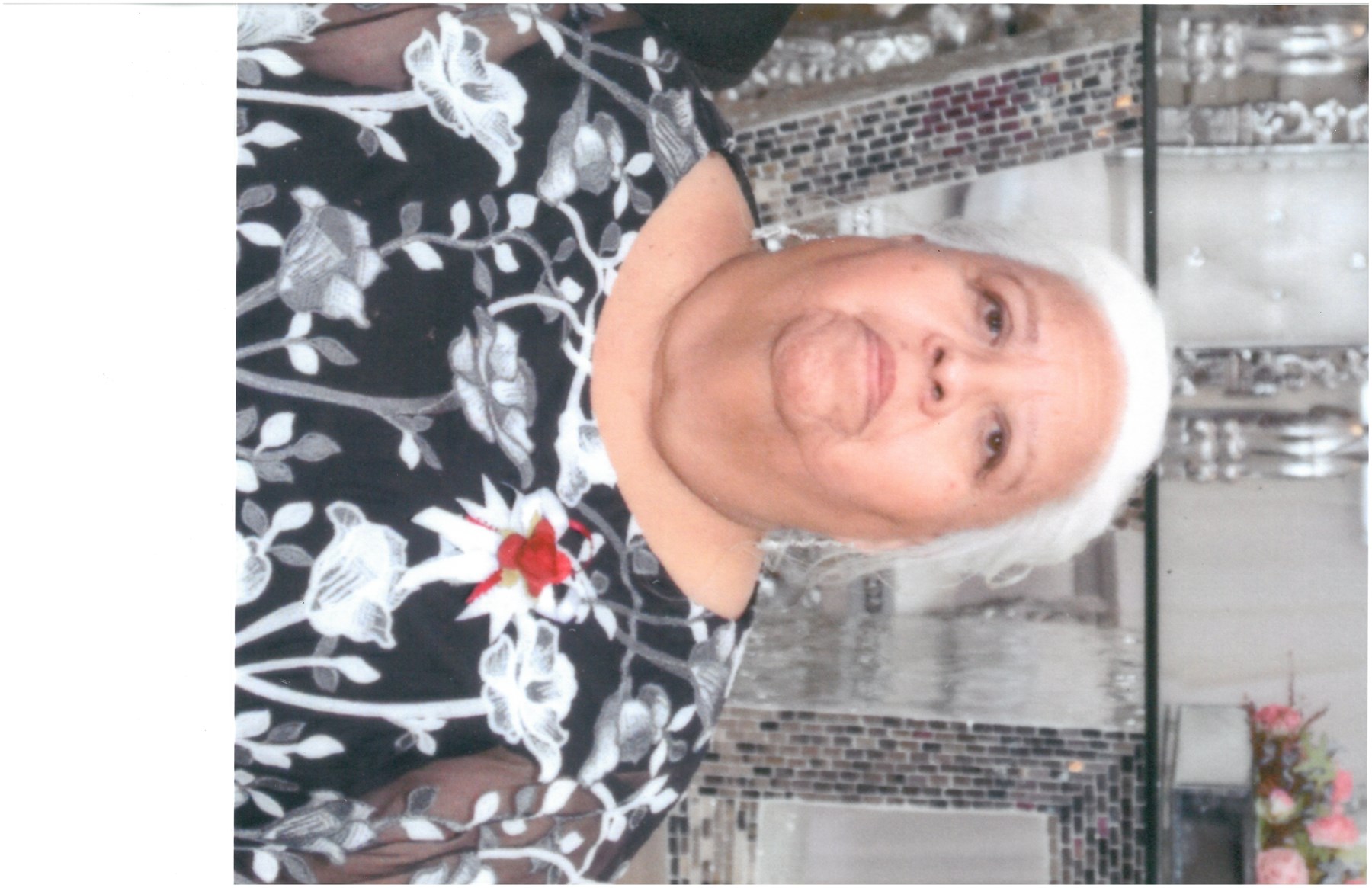 Obituario de Nieves Peña Camarena