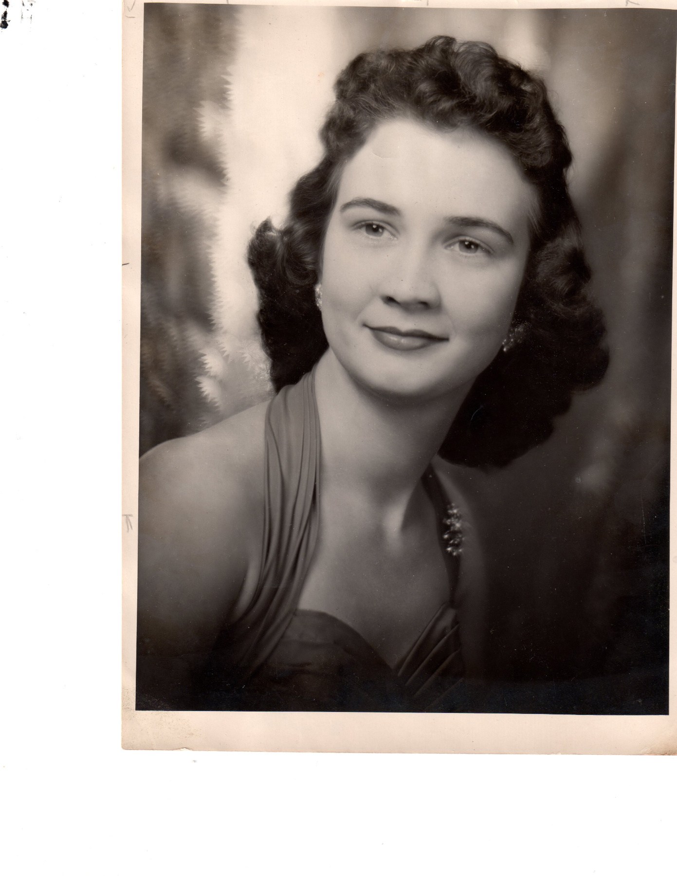 Obituary of Mary Mims Gravely