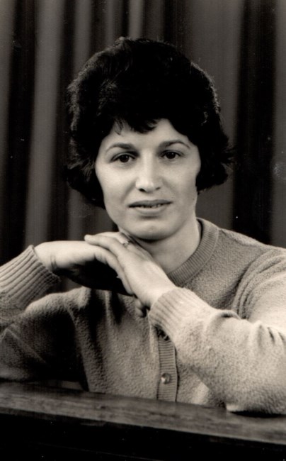 Obituary of Maria L Martins