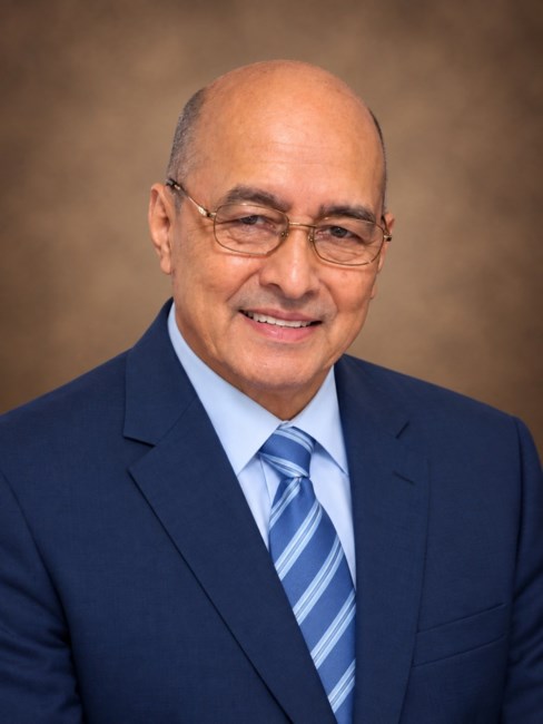 Obituario de Carlos A. Lemus Castaneda