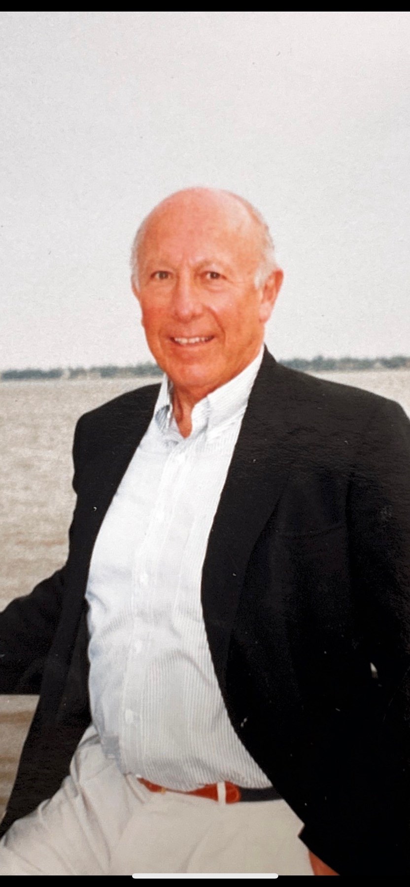 Obituary of Robert Haskell Broder