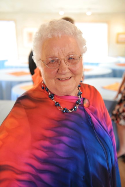 Obituario de Lillian Lorraine Bivens