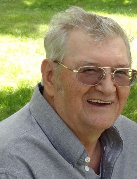 Obituary of Dennis Vandecar