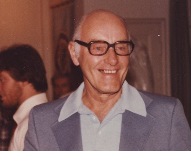Obituary of Edward L. Tewey
