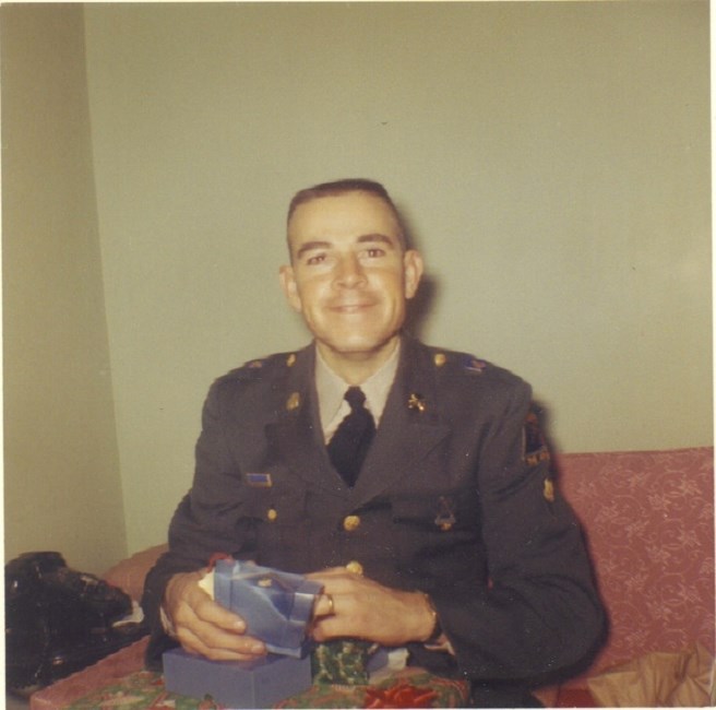 Obituary of Raymond Lee Hartis