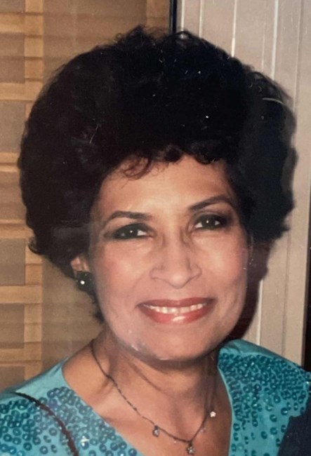 Obituary of Shirley Simon