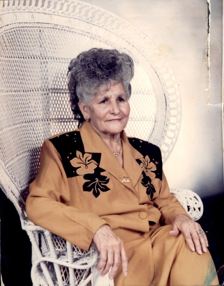 Obituary of Felicitas Lazo