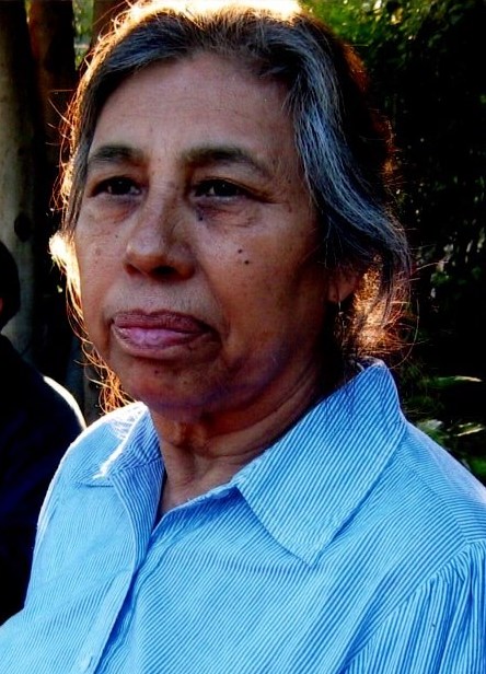 Obituary of Gloria Navarro