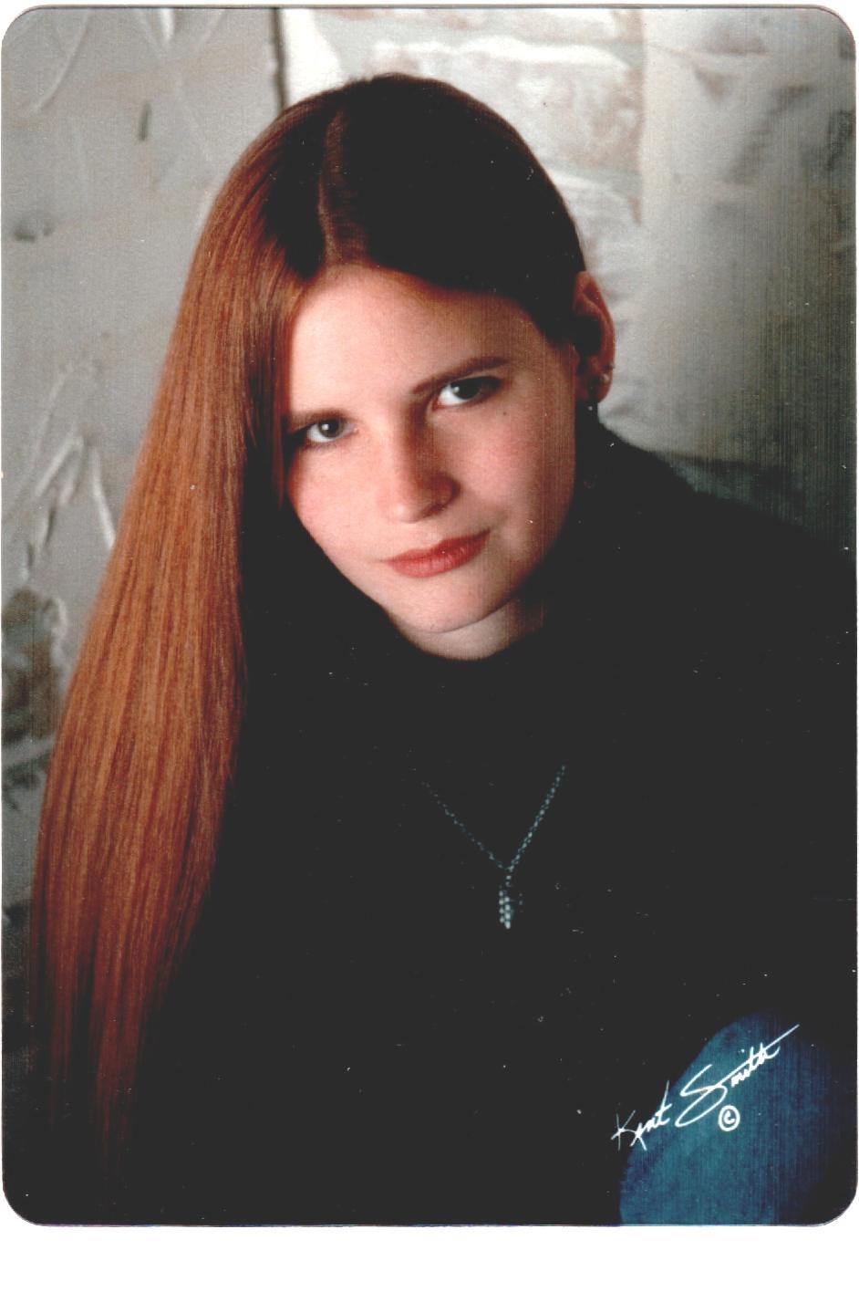 Obituary of Kelly Lynne Lowe