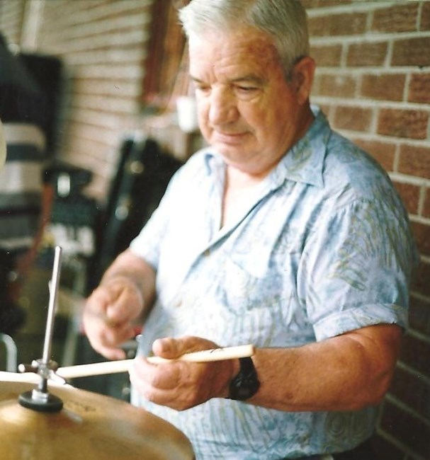 Obituary of Victor Lorenzi