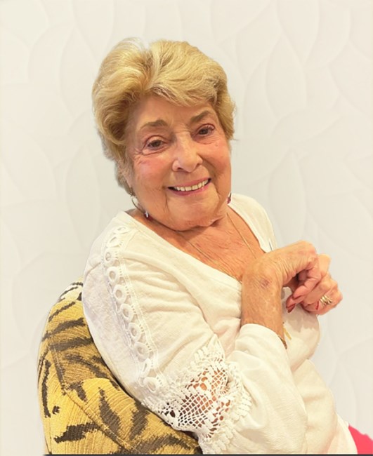 Obituary of Carolyn Laspina
