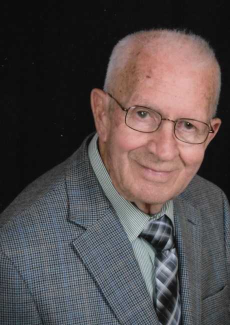 Obituary of Earl Franklin Parlier