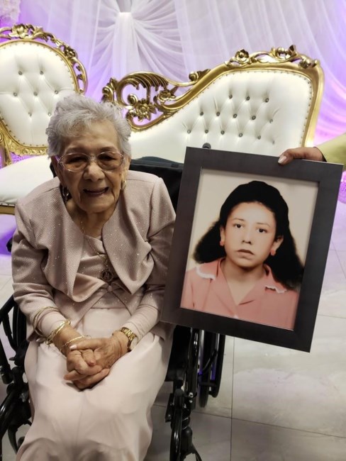 Obituary of Maria D De Anda