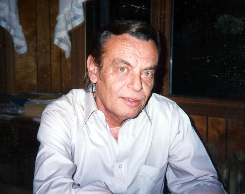 Obituary of Gordon Edward Bell