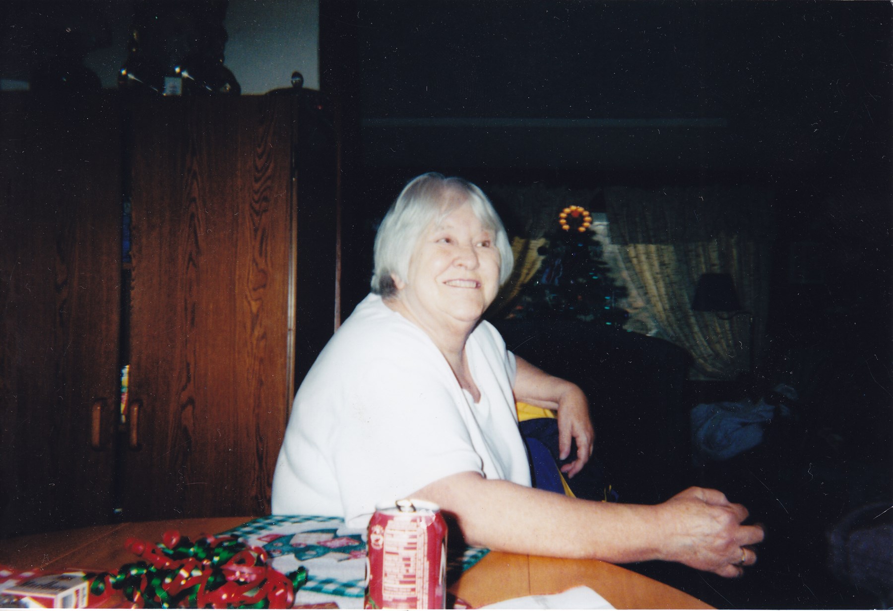 Obituario de Janet V. Rhynard