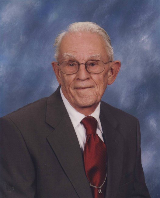 Obituary of Ralph Lavern Lindholm
