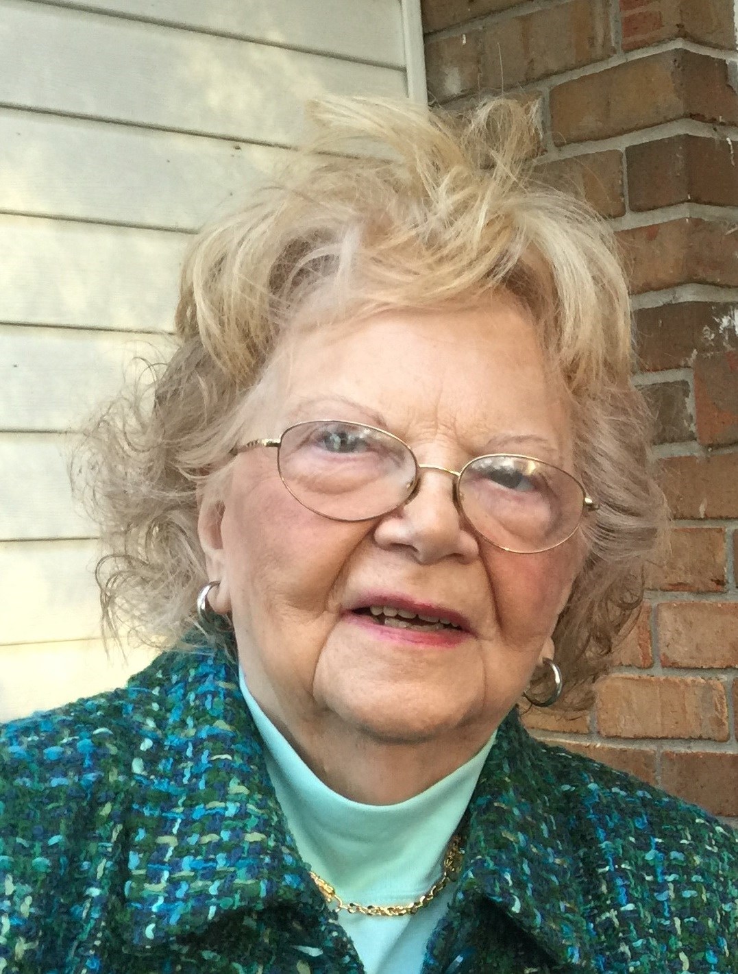 Obituary of Elizabeth Anne Brewster