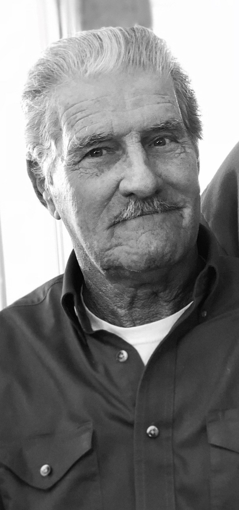 Obituary of Earl "Mikie" Montgomery