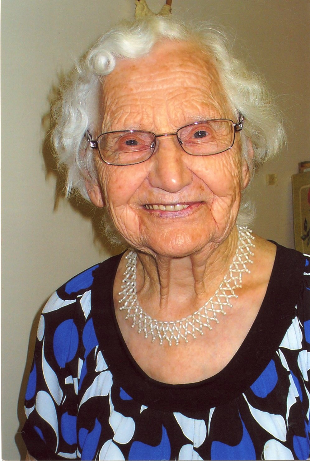 Obituary of Elizabeth Sawatsky