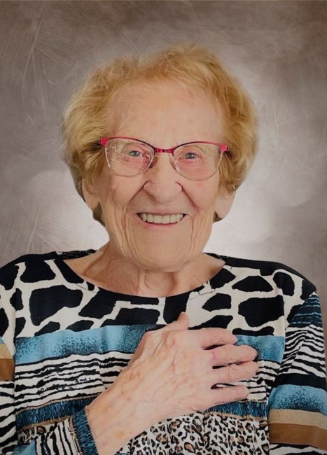 Obituario de Estelle Perks (Laframboise)