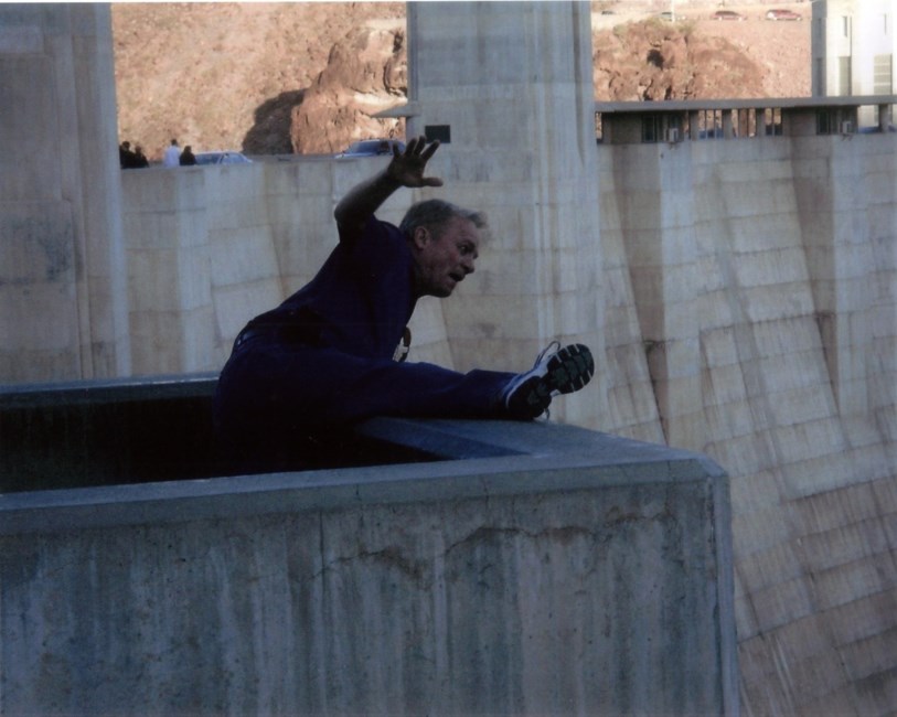 Obituary of Donald Keith Leighton, II