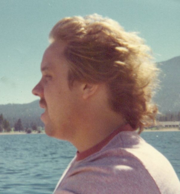 Obituary of Robert J Navadomskis