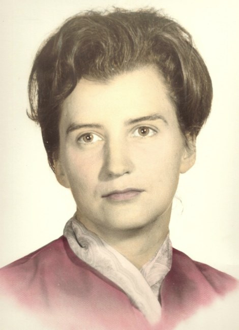 Obituary of Carolyn Dagenhart Robertson