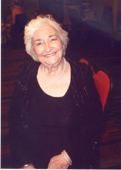 Obituary of Hildegard Maria Hicks