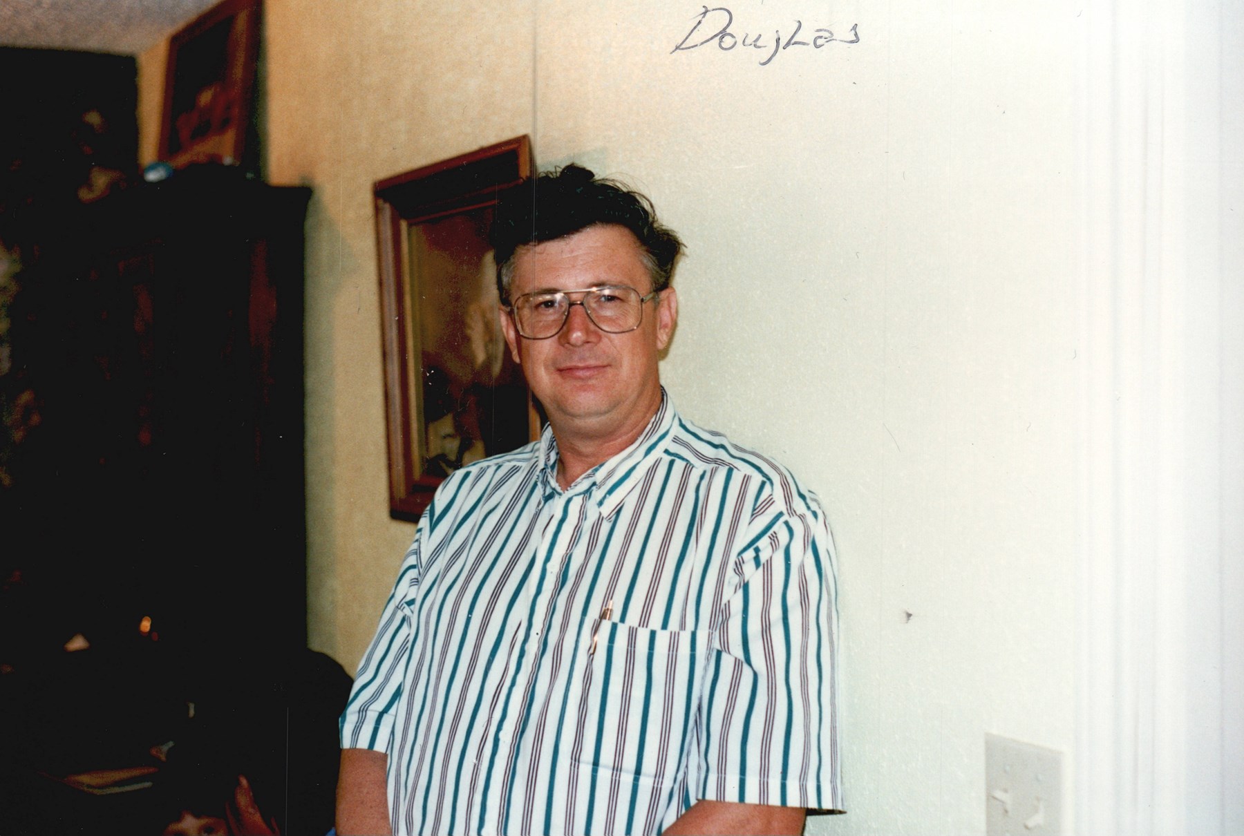 Obituary of Douglas Earl Roberts