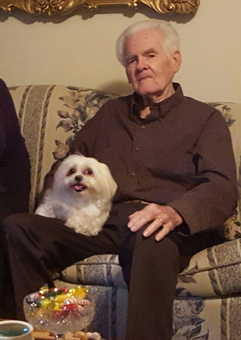 Obituario de Leslie "Clay" Thomas