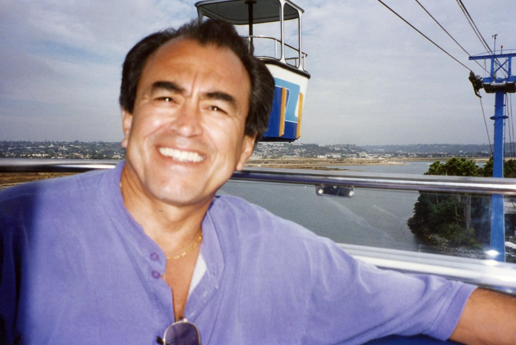 Obituary of Cruz Reyna