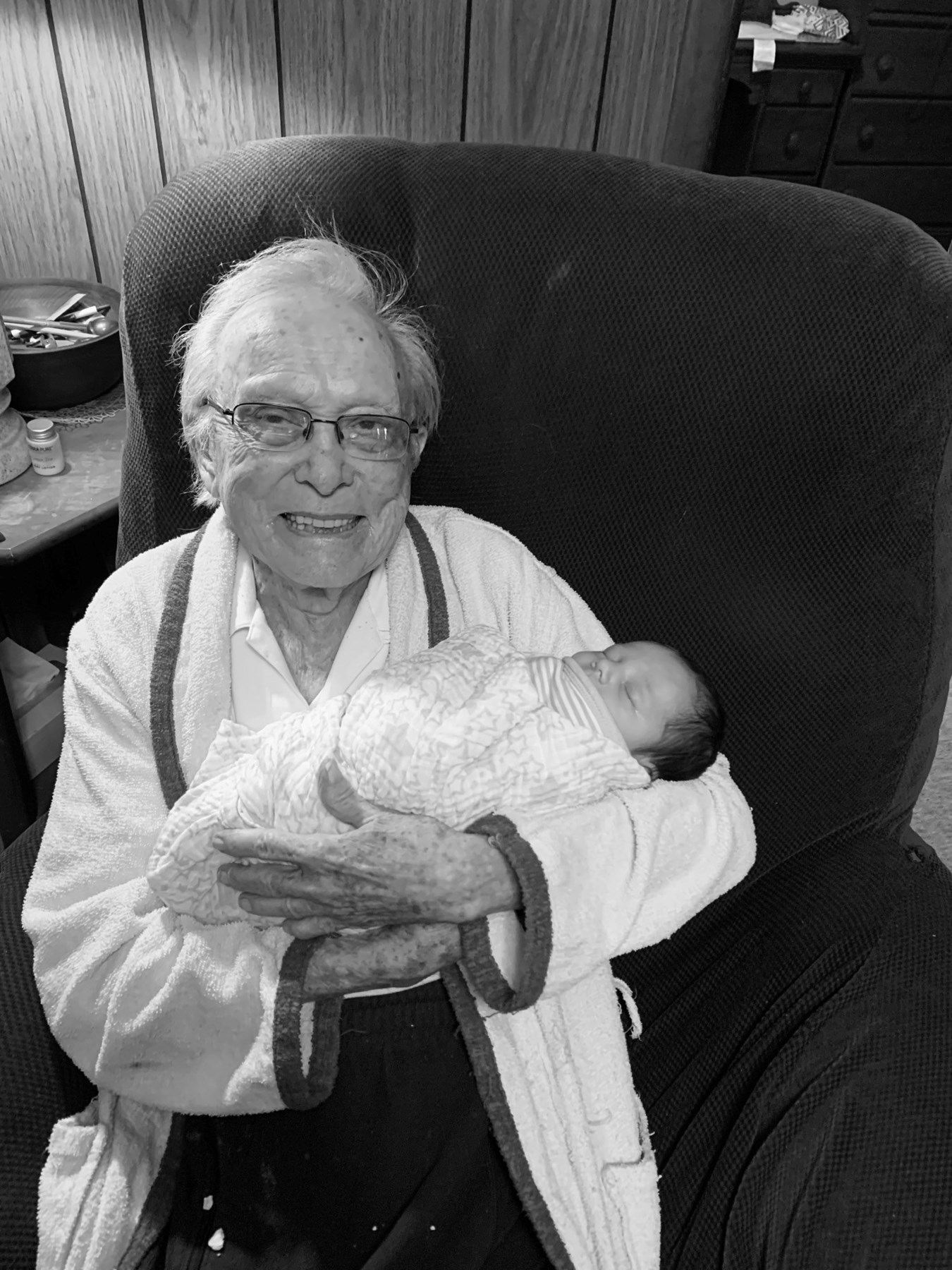 Obituary of Donald Earl Parker