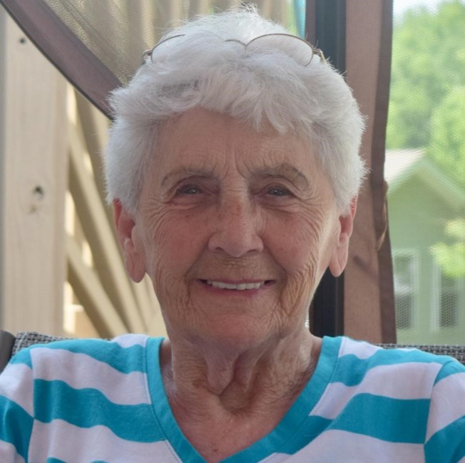 Obituary of Charlotte Lorraine Watson
