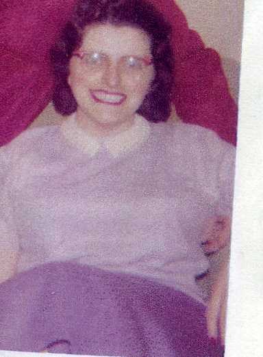 Obituario de Mary Elizabeth Hutchins